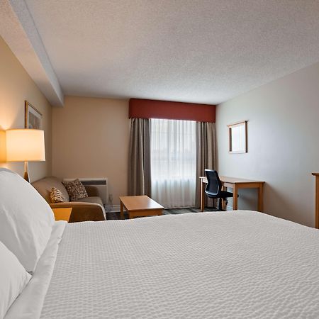 Best Western Smiths Falls Hotel Экстерьер фото