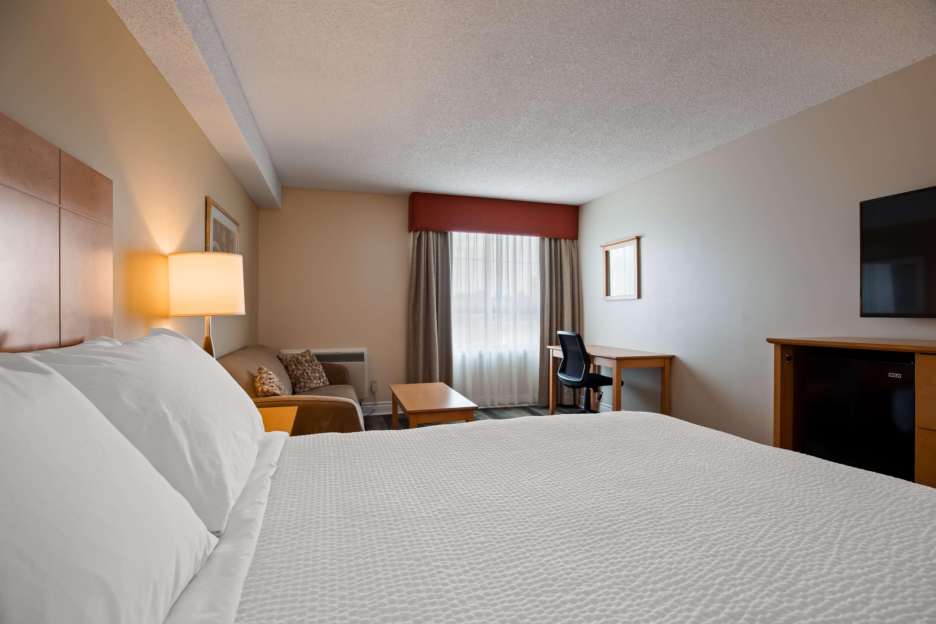 Best Western Smiths Falls Hotel Экстерьер фото